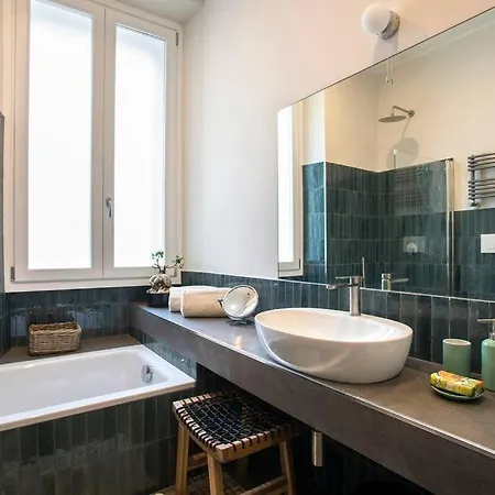 Testaccio Boutique *